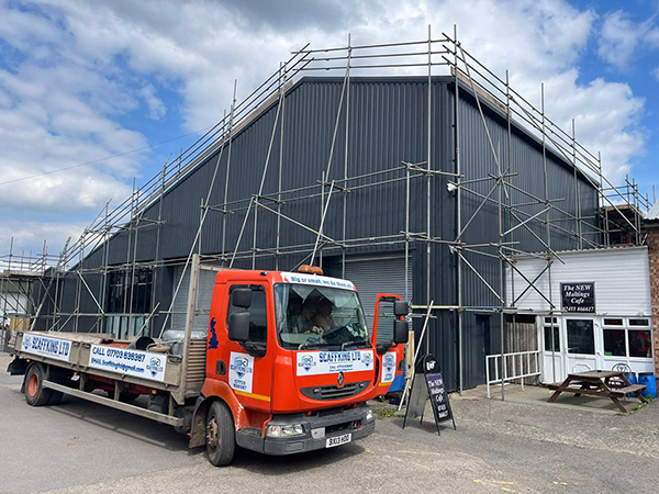 Warehouse scaffolding